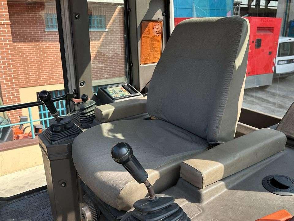 Fiat Hitachi FL145 Foto 11