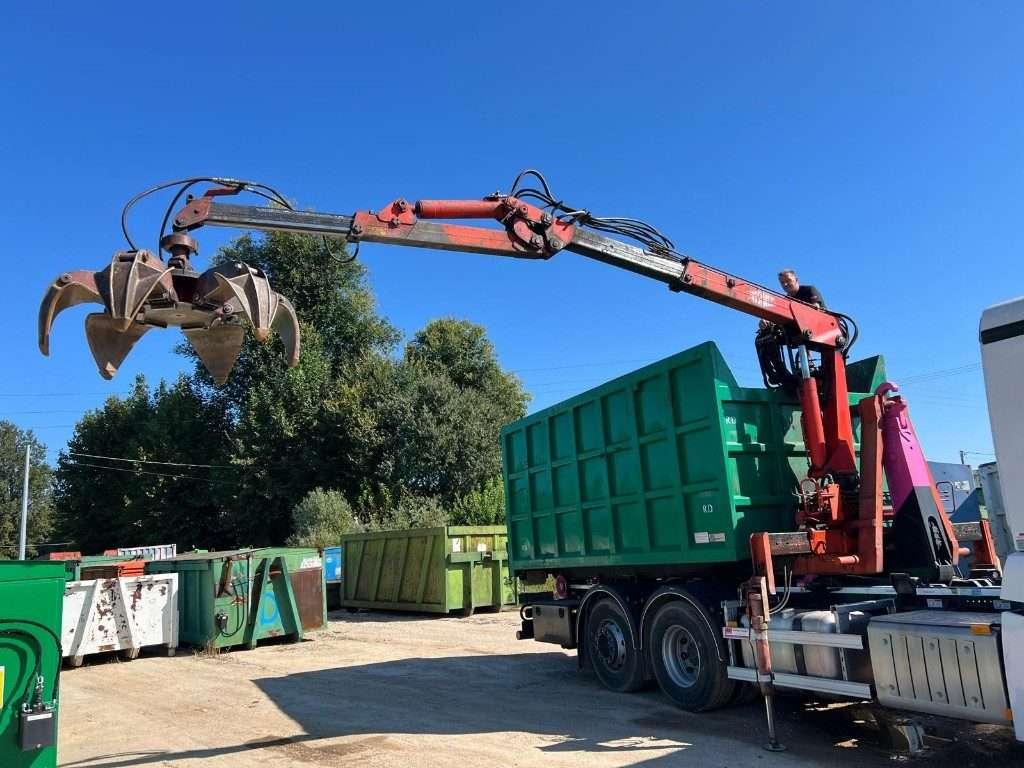 CONTAINER SCARRABILE USATO A CIELO APERTO CON GRU Foto 10