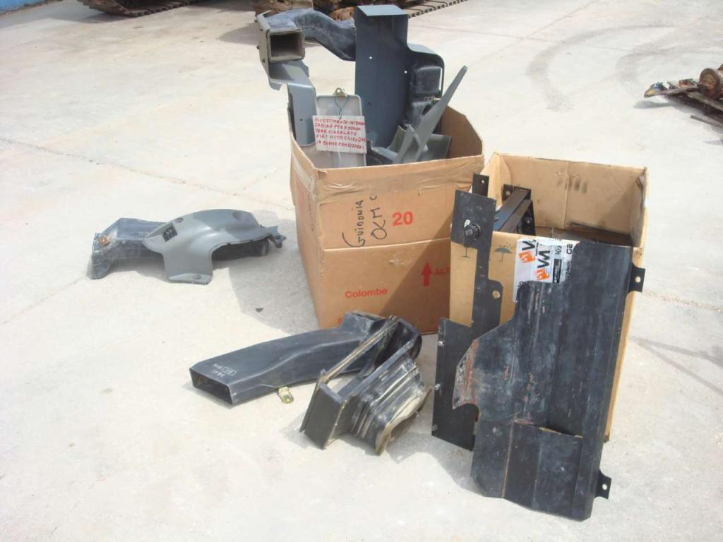 Rivestimento per Fiat Hitachi EX 215 Foto 4