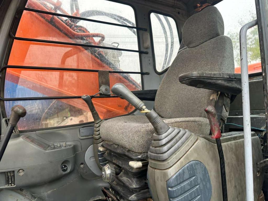 Fiat Kobelco EX285 Foto 13