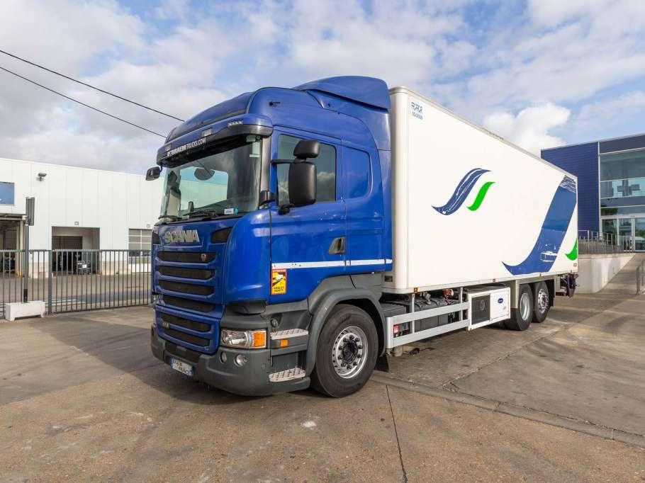 Scania R410+CHEREAU+CARRIER 1150 MT-TRI-TEMP+DHOLLANDIA 2.5T. Foto 1