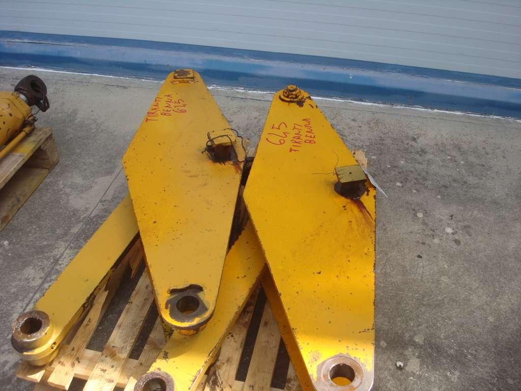 Biella e staffe richiamo benna per Fiat Allis 645 Foto 3