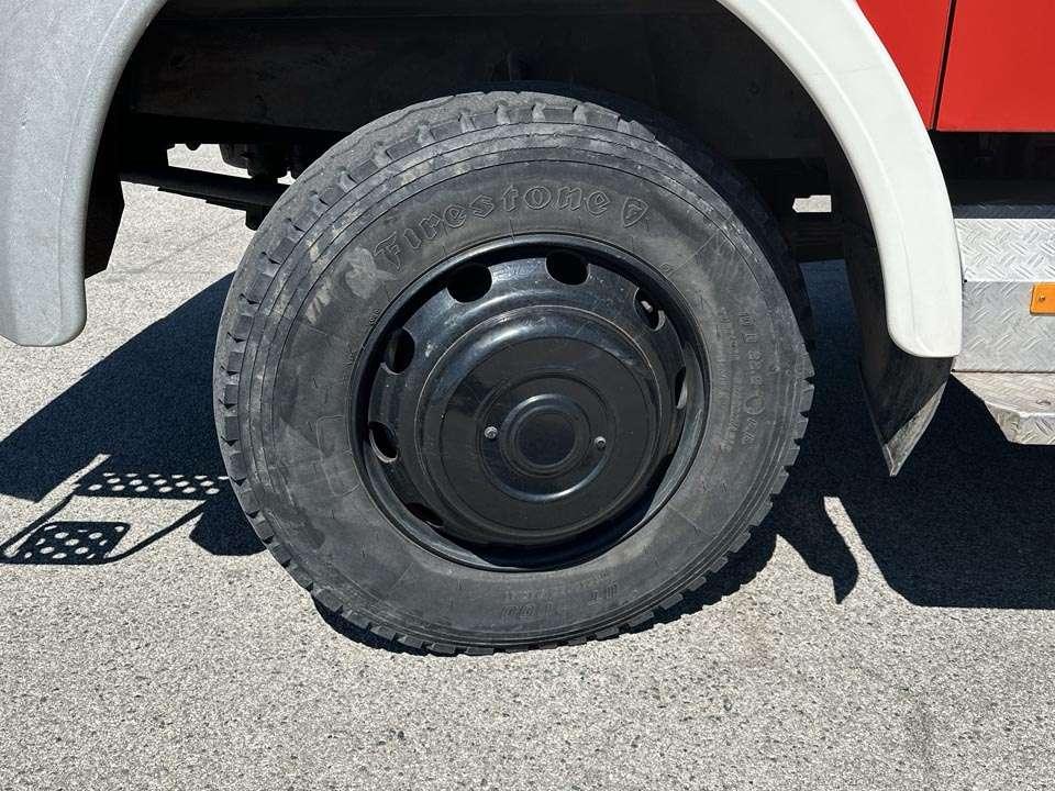 Iveco Magirus TLF 16-25 4x2 Foto 4