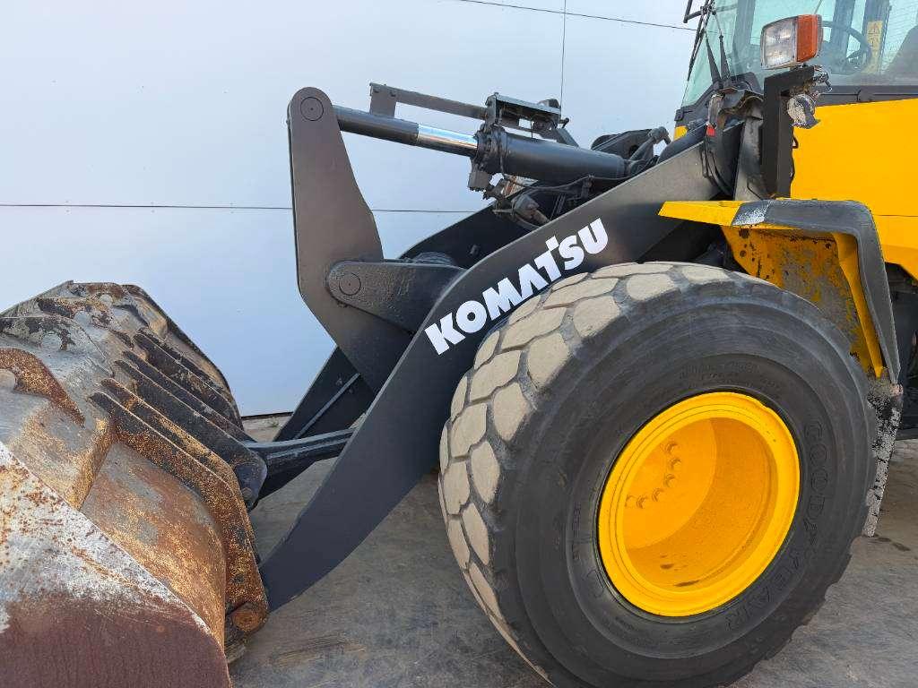 Komatsu WA200PZ-6 - Auto Greasing / Joystick Controls / AC Foto 17