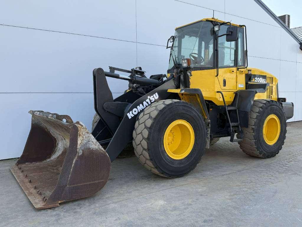 Komatsu WA200PZ-6 - Auto Greasing / Joystick Controls / AC Foto 2