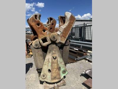 Montabert Lot 2 Croc Béton in vendita da SODINEG France