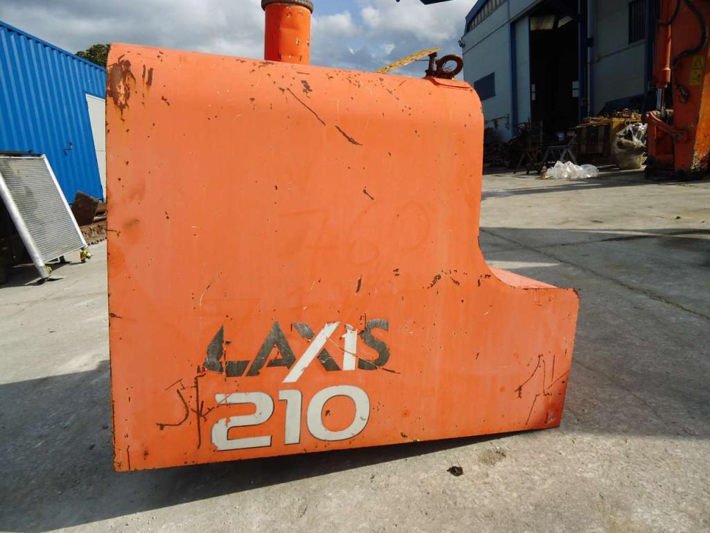 Serbatoio gasolio per Hitachi ZAXIS 210N - 240N Foto 1