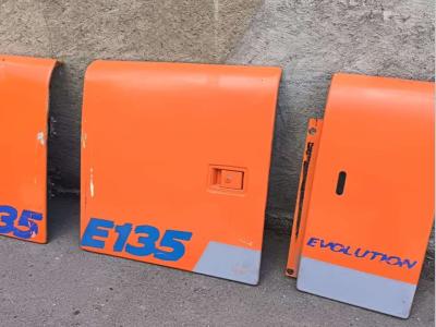 Cofanatura e carter carrozzeria per Fiat Kobelco E 135