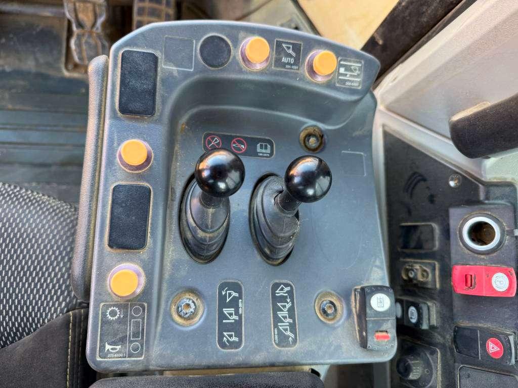 Caterpillar 972M - German Machine / Automatic Greasing Foto 10