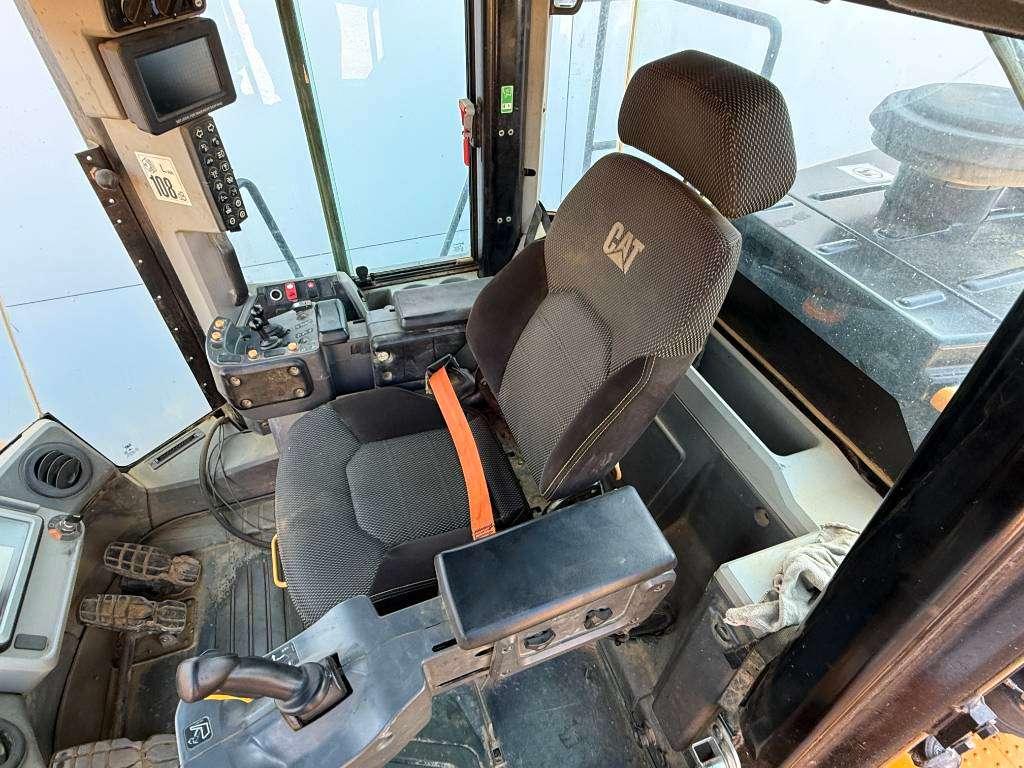 Caterpillar 972M - German Machine / Automatic Greasing Foto 8