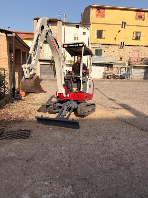 Takeuchi Tb 216 Foto 9