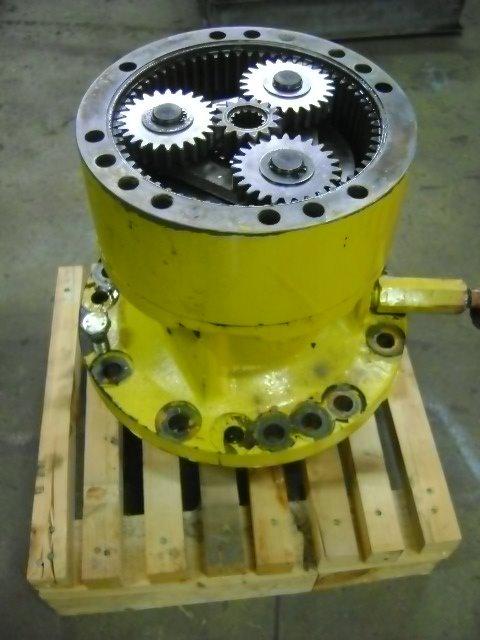 Riduttore di rotazione ralla per Komatsu PW 130 Foto 1