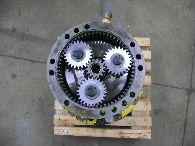 Riduttore di rotazione ralla per Komatsu PW 130 Foto 2