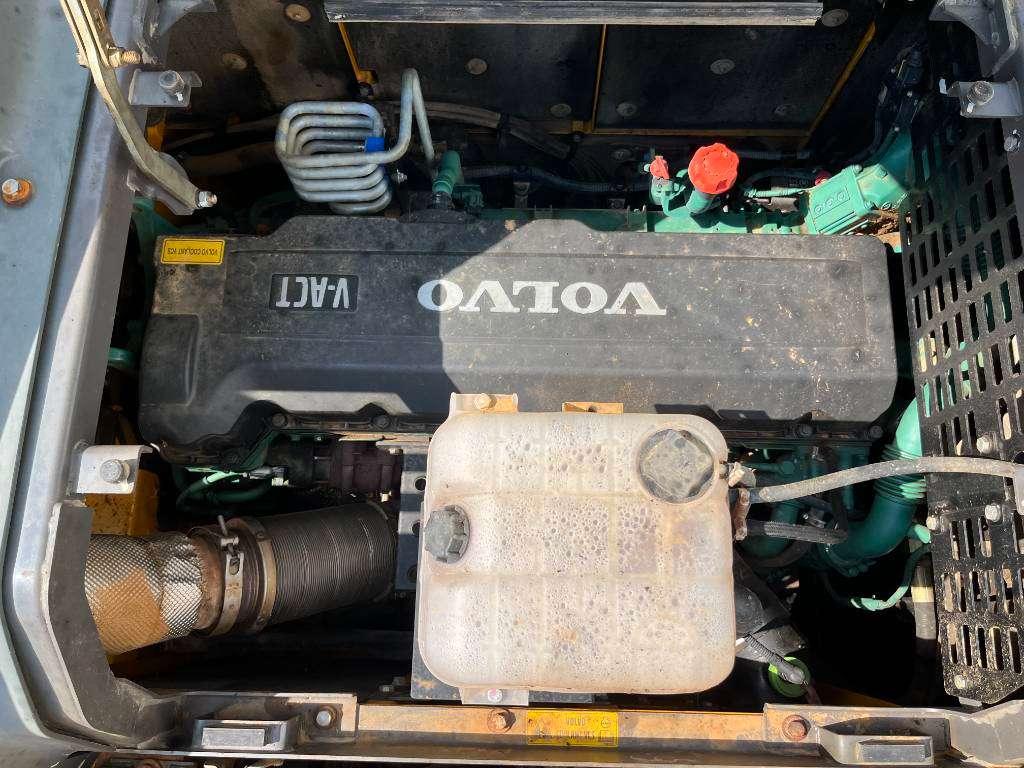 Volvo EC380EL - Automatic Greasing / Quick Coupler Foto 28