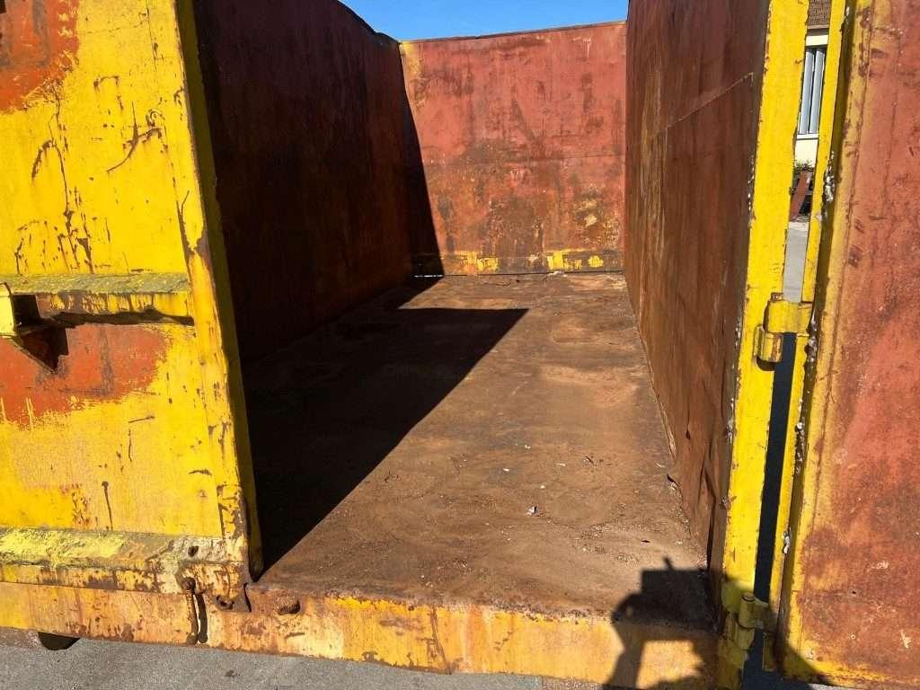 CONTAINER SCARRABILE USATO A CIELO APERTO Foto 9
