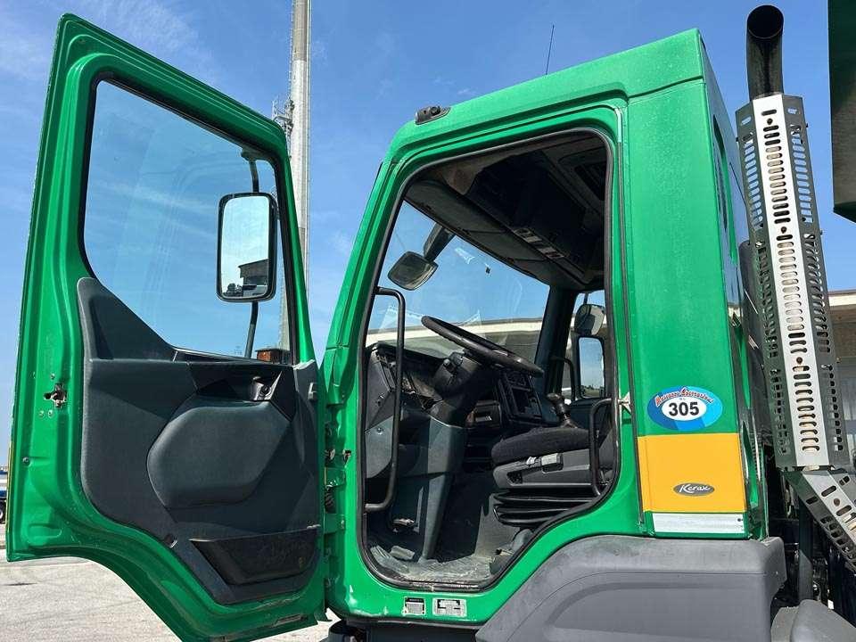 Renault 340 Foto 15