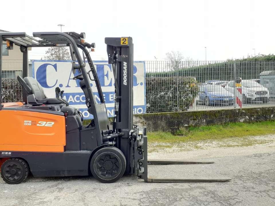 Doosan BC 32 S-7 Foto 4