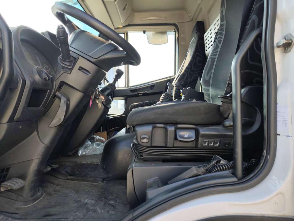 Iveco EUROCARGO 160-280 Foto 26
