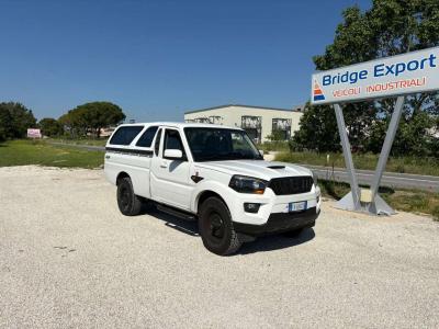 Mahindra 4X4 HARD TOP in vendita da Bridge Export Srl
