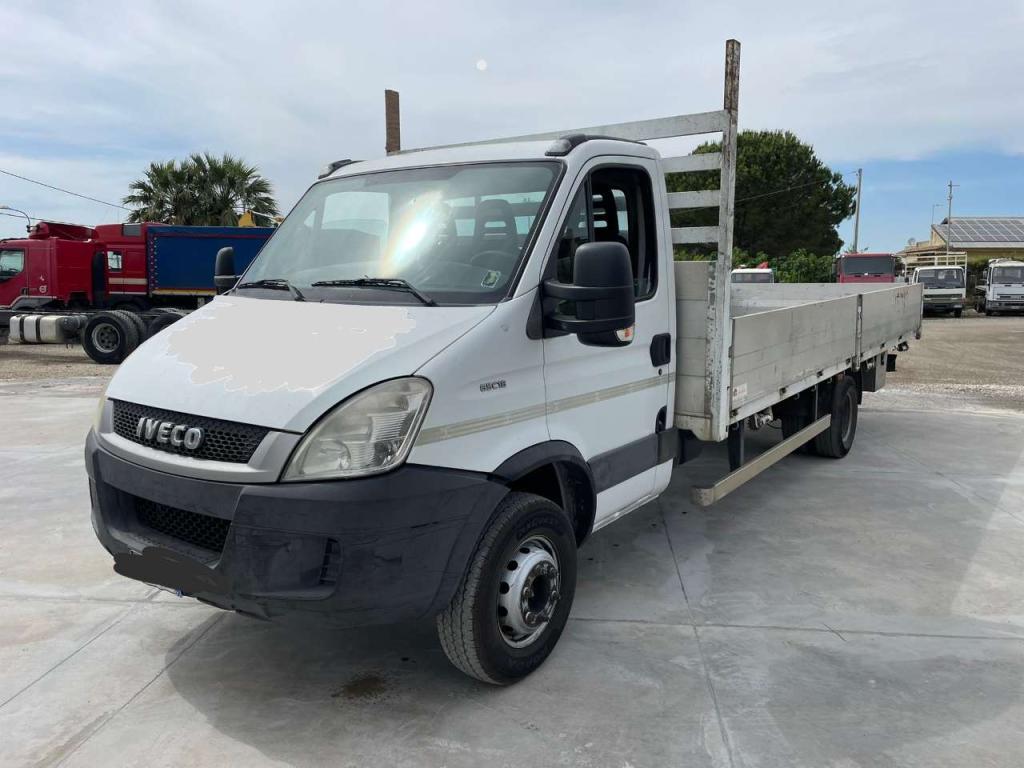 Iveco Daily 65C 18 Foto 1