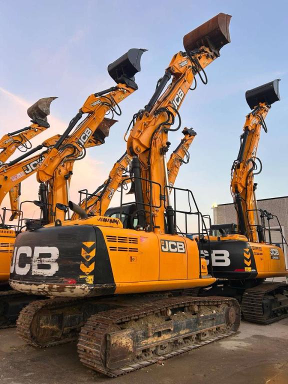 JCB JS 220 TAB Foto 3