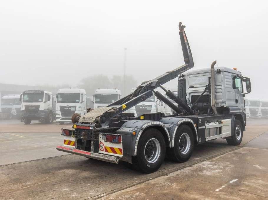 Man TGS 33.420 BL - 6X6H Foto 4