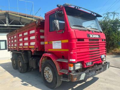 Scania 142 in vendita da Albacamion Srl