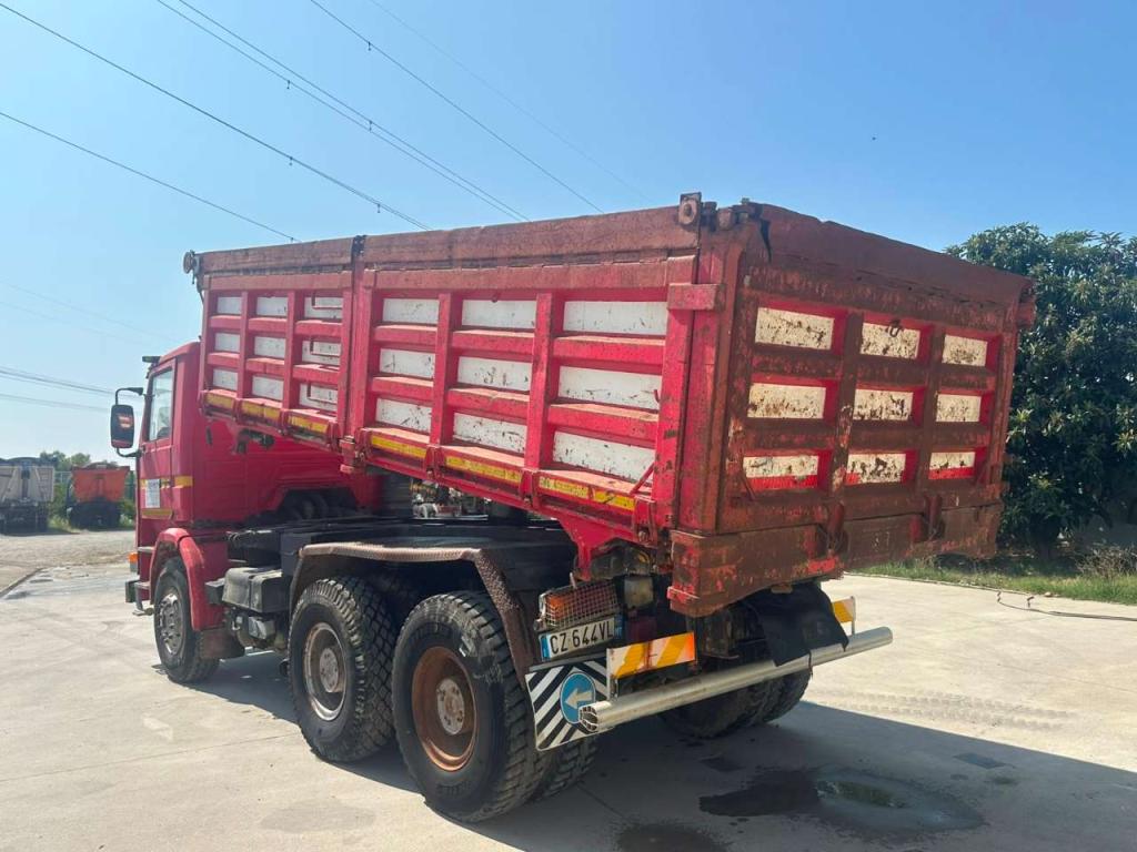 Scania 142 Foto 11