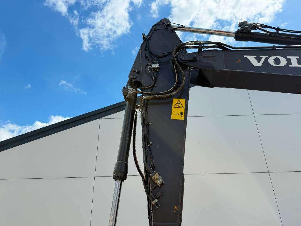 Volvo EC250DL - Hammer Lines / Automatic Greasing Foto 18