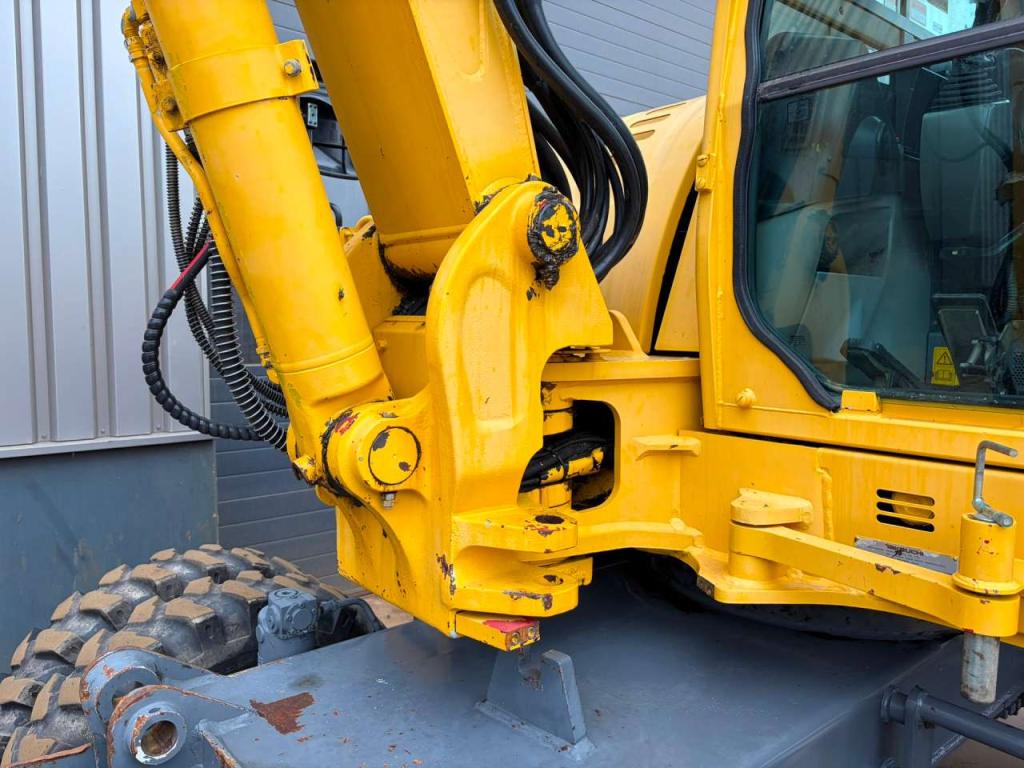 Takeuchi TB295W-1 Foto 17