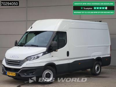 Iveco Daily 35S14 Automaat L2H2 3,5t Trekhaak LED Airco Cruise Navi Camera Euro6 APK 03-2026 L2 12m3 Airc in vendita da BAS World B.V.