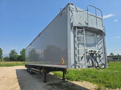 Schwarzmüller Piano Mobile in vendita da Stesa Commerciale Sas
