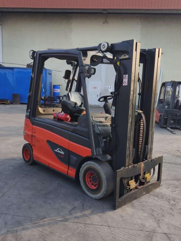 Linde E30L-01 Foto 2