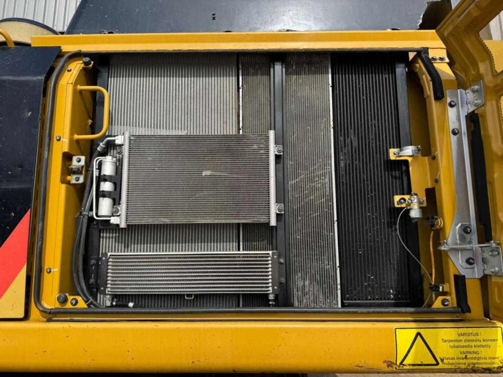 Caterpillar 352F Foto 18