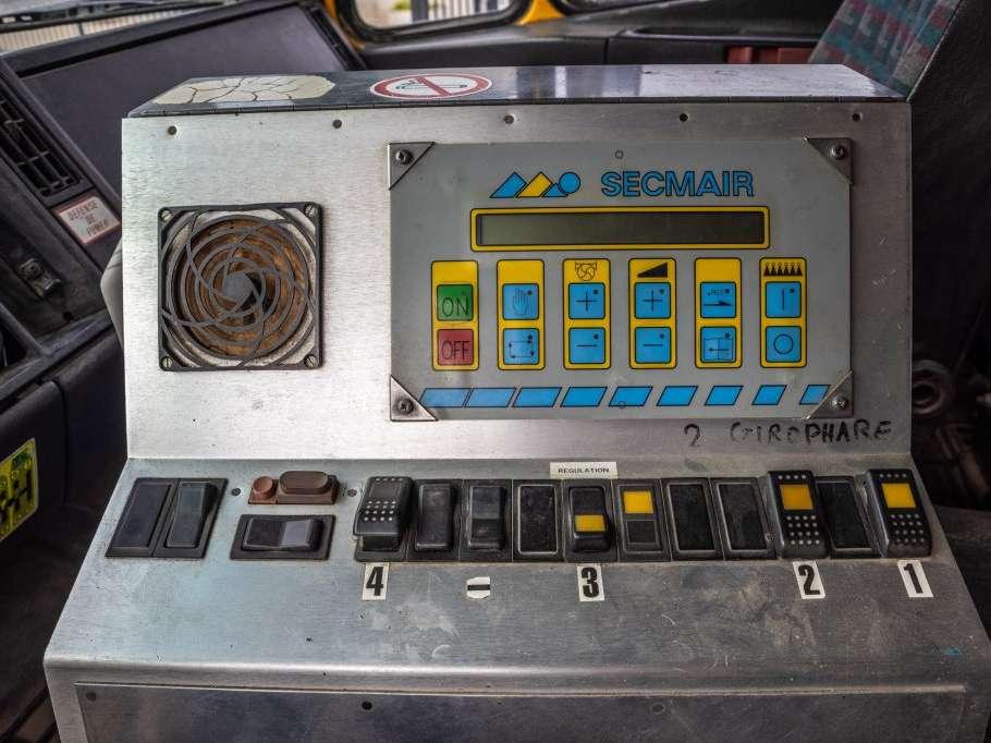 Mercedes-Benz SK 2531-6X2-PATA/BITUMEN/ASFALT/GOUDRON Foto 7