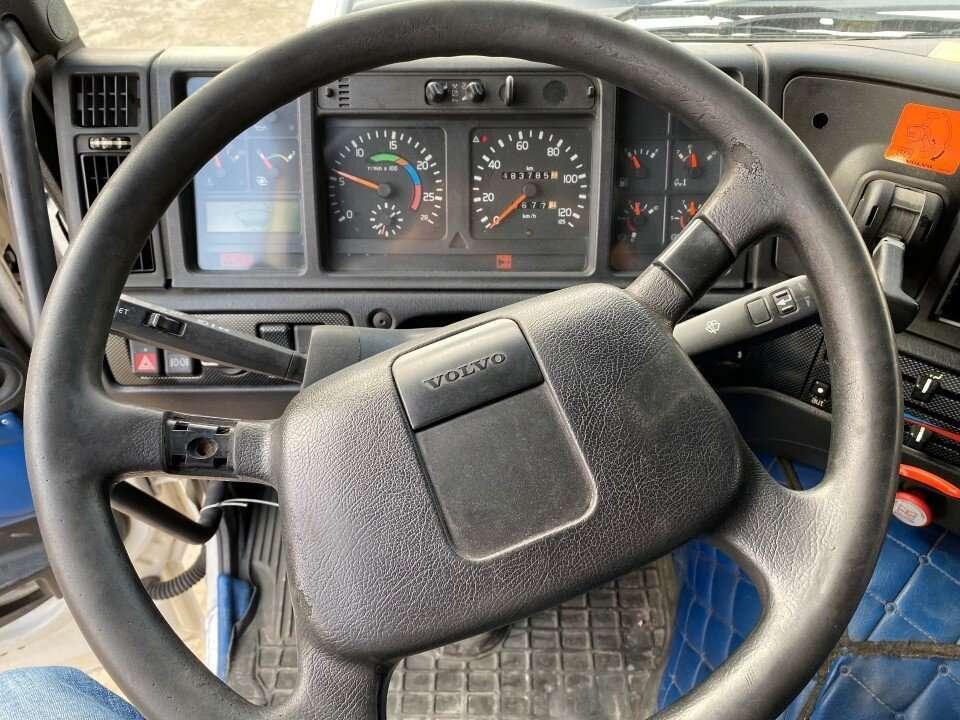 Volvo FM12 Foto 9