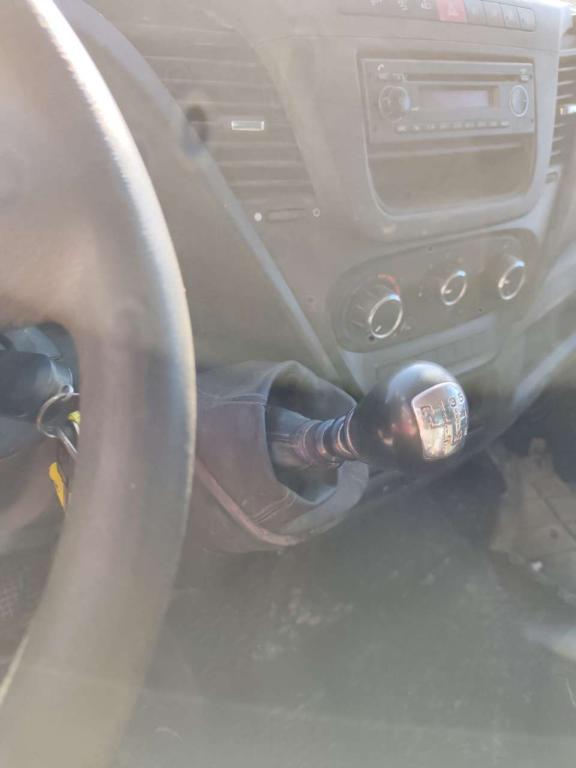 Iveco DAILY 35-150 Foto 16