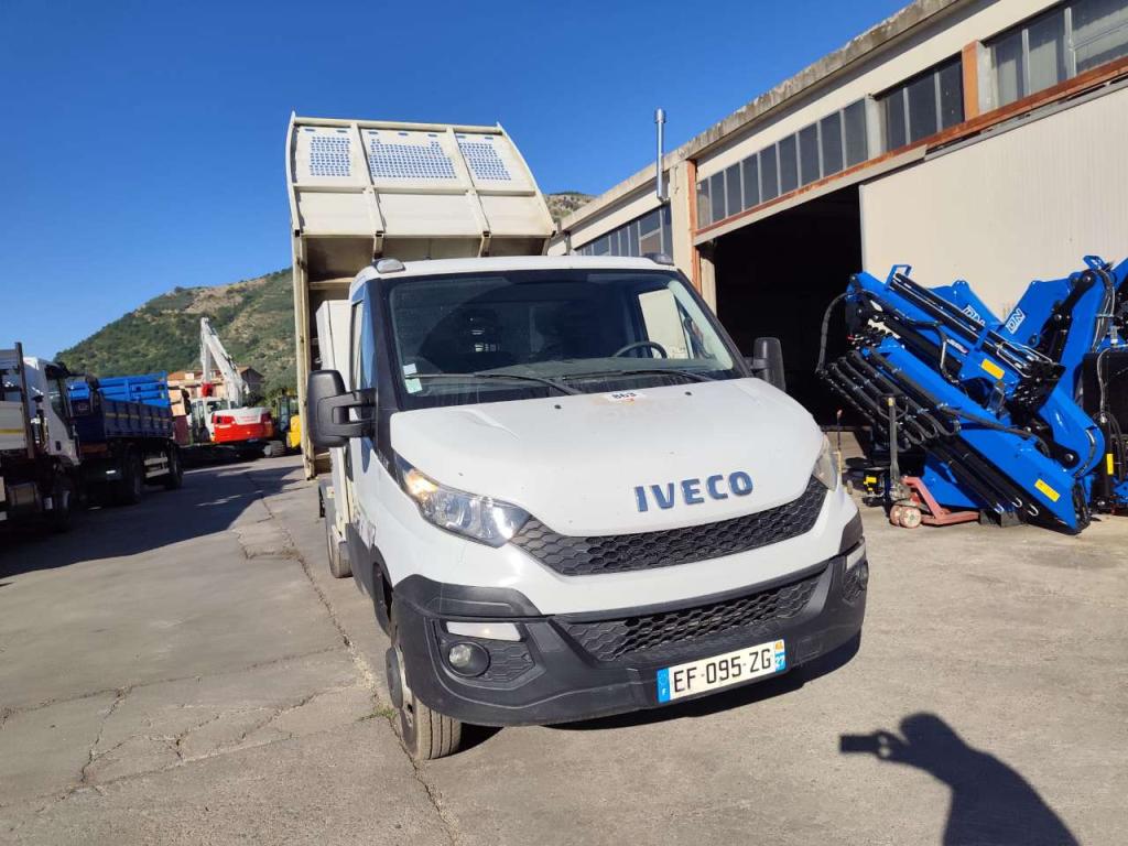 Iveco DAILY 35-150 Foto 28