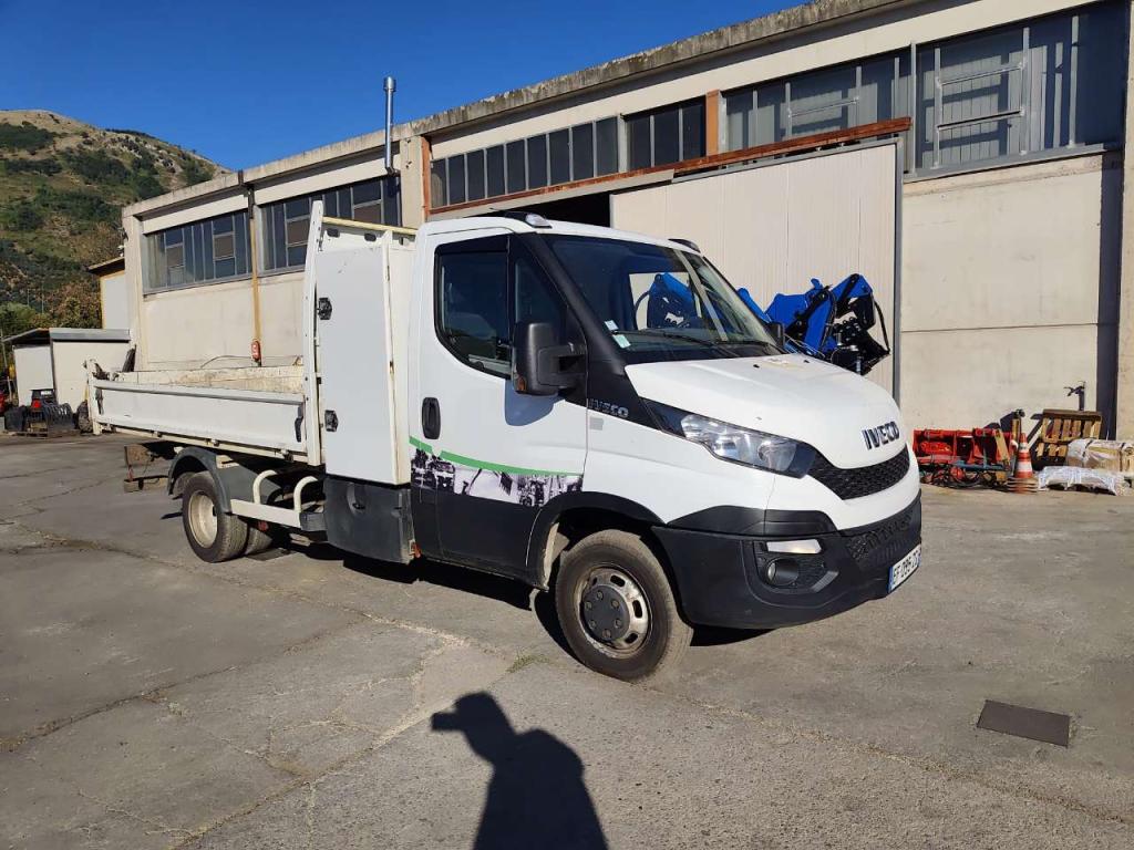 Iveco DAILY 35-150 Foto 8