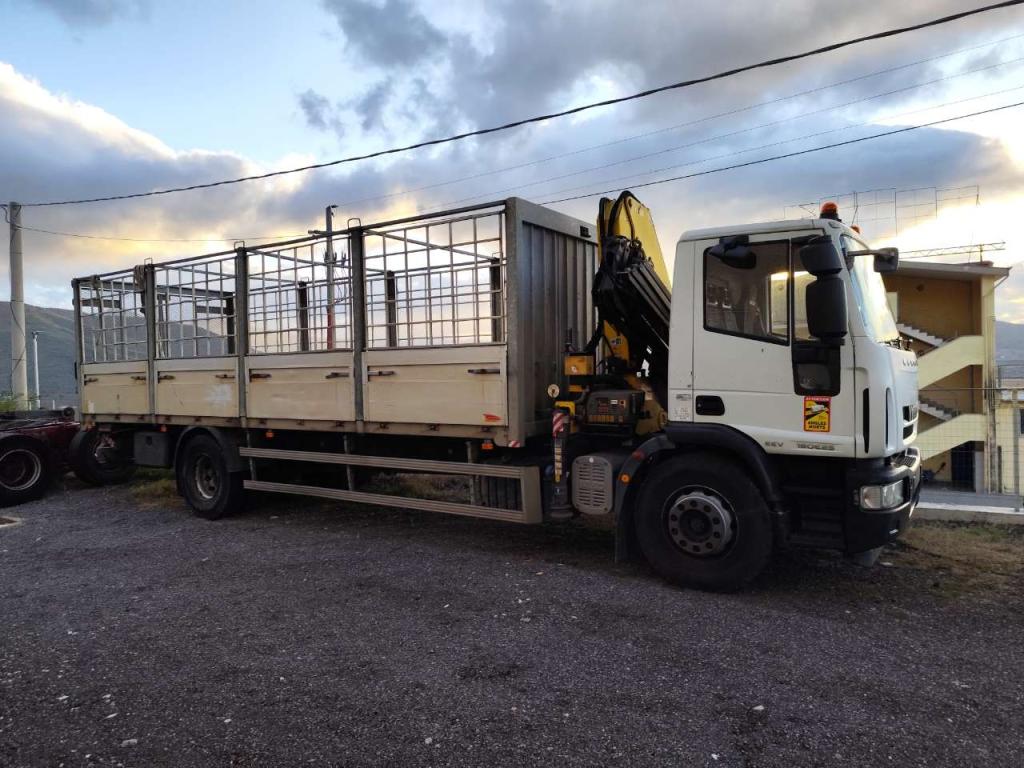 Iveco EUROCARGO 180E25K Foto 14