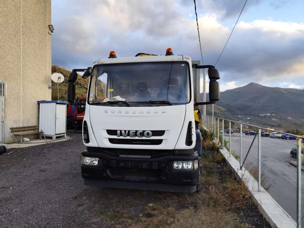Iveco EUROCARGO 180E25K Foto 22