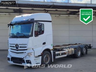 Mercedes Actros 2548 Actros 6X2 BROKEN ENGINE Lift-Axle Xenon Automatic Euro 6 in vendita da BAS World B.V.