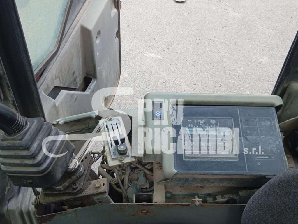 Cabina per Komatsu serie 3 Foto 7
