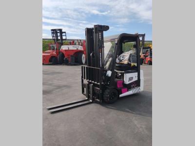 EP Equipment TVL201 in vendita da Uni.Trucks Srl