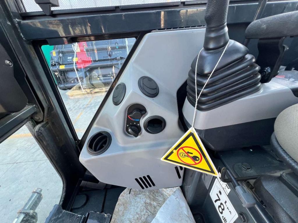 Komatsu PC17R-5 Foto 11