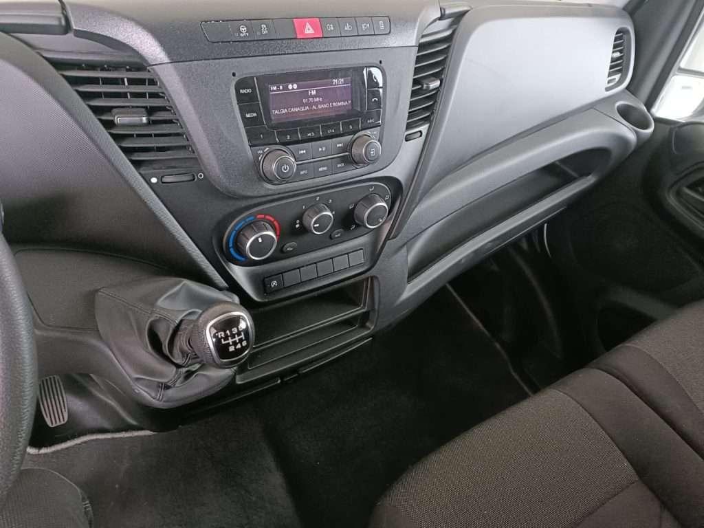 Iveco DAILY  DAILY 35C14 FURGONATO BOX CON SPONDA EURO 6 Foto 10