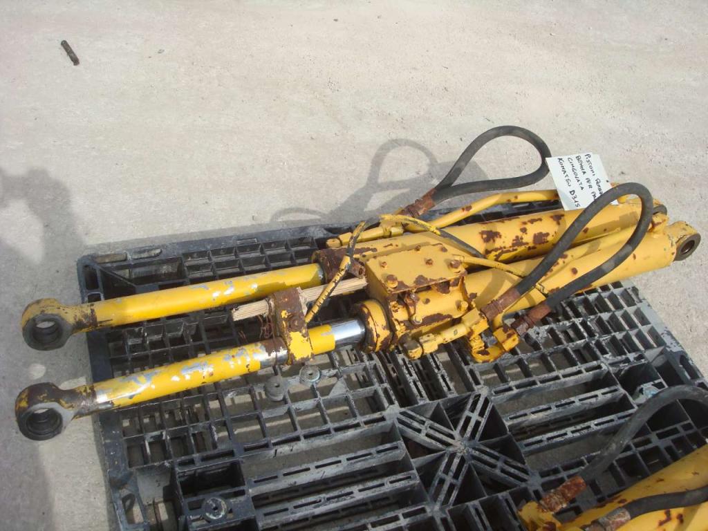 Pistone rotazione benna per Komatsu D31S Foto 1