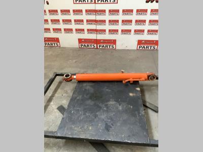 Pistone di penetrazione per Hitachi ZX85 in vendita da Massucco T. Srl Area Ricambi