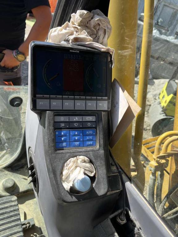 Komatsu PC210NLC-8 Foto 29