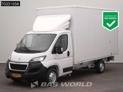 Peugeot Boxer 140PK Bakwagen Achterdeuren Airco Cruise Koffer Meubelbak A/C Cruise control in vendita da BAS World B.V.